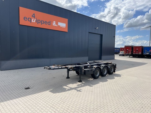 LAG 20FT ADR (EX/II, EX/III, FL, AT), empty weight: 3.540kg, BPW, NL-Chassis, APK/ADR: 08/2022, several pieces available